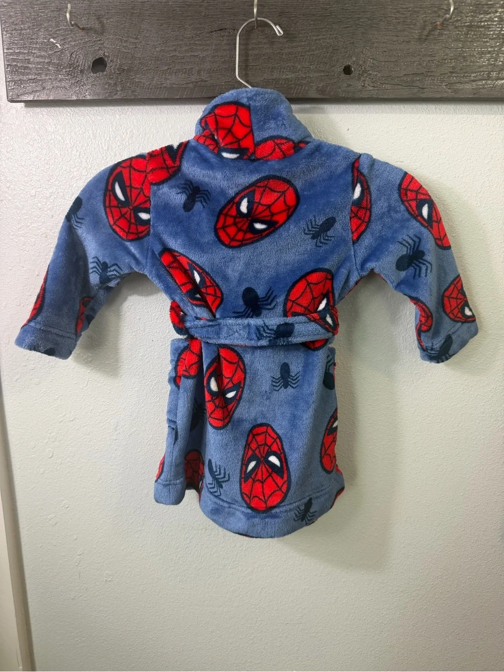 Marvel Kids Blue and Red Spider Mask Plush Robe
